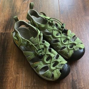 Women’s Keen Whisper water shoe, Jade Green, 8